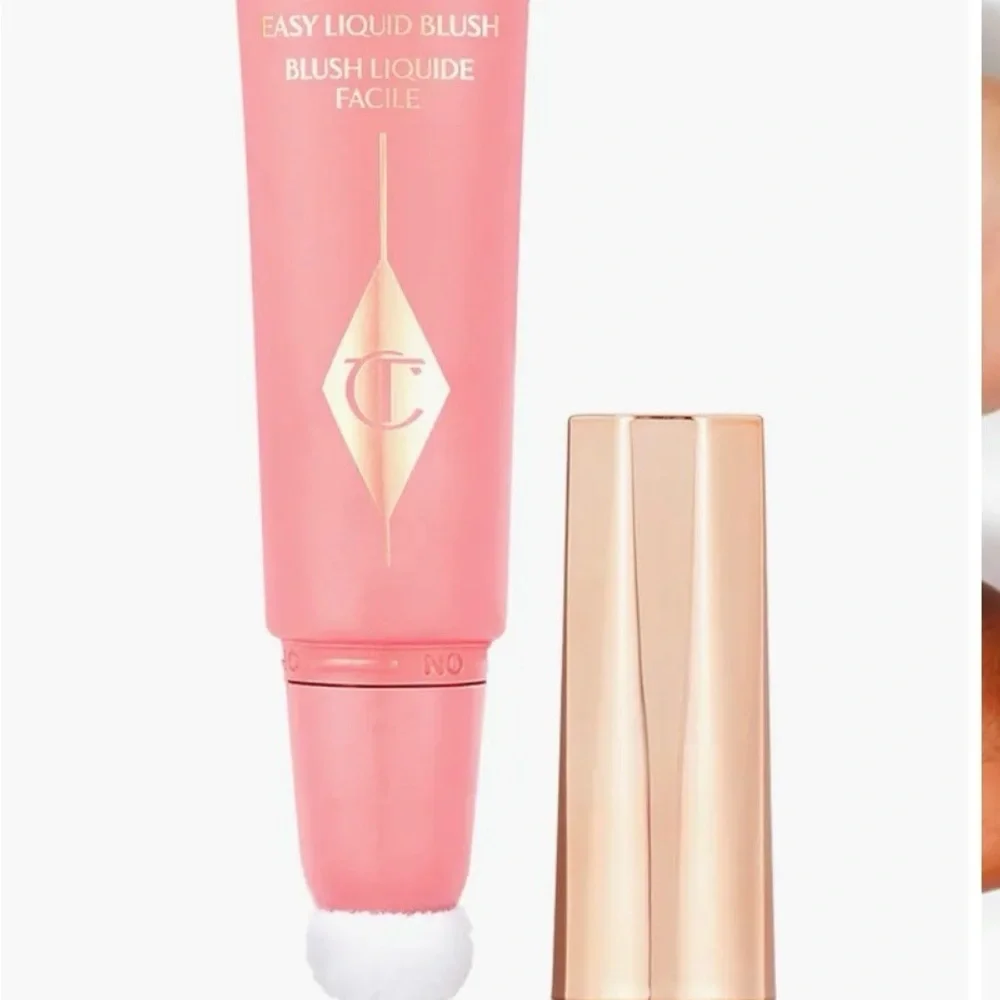 Charlotte Tilbury pillow, talk Beauty Blush Wand